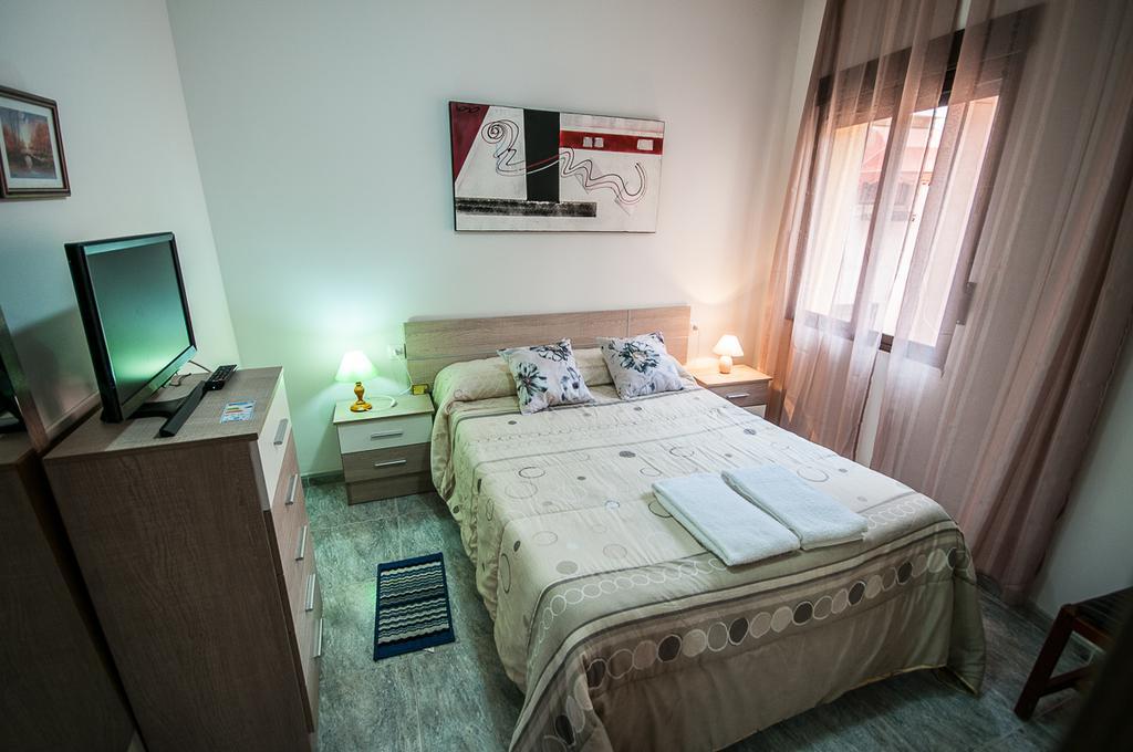 Apartamento Rincon Del Salvador 2 Plasencia Exteriör bild